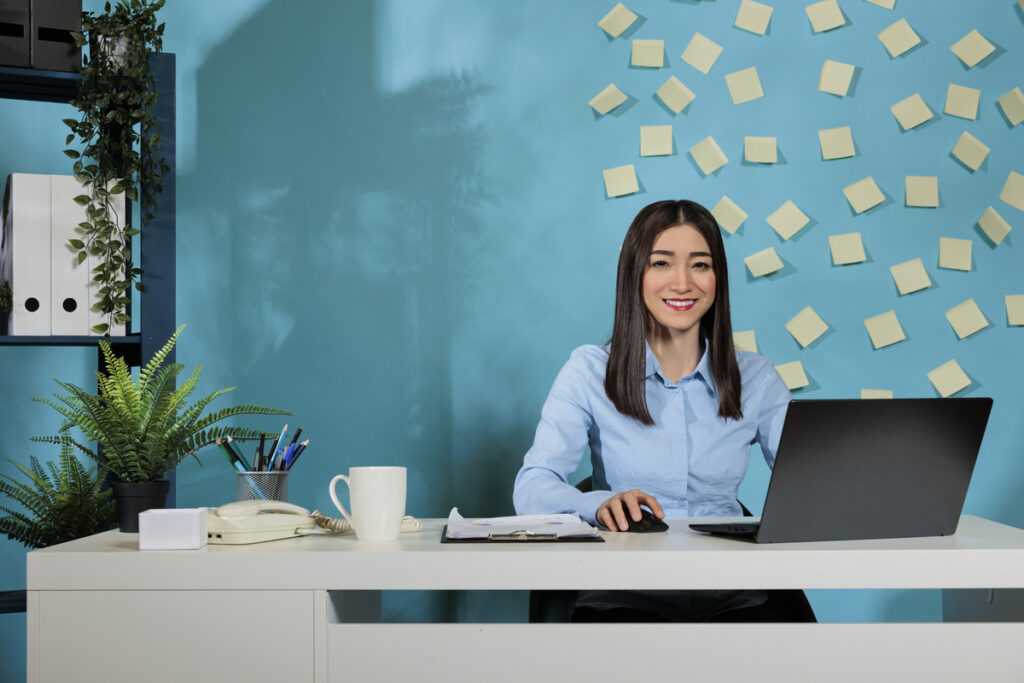 Công sở là gì? Những quy định nơi công sở nhất định phải biết