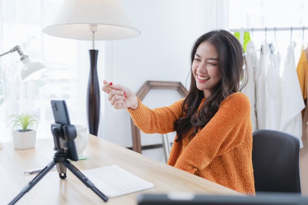 Influencer là gì? Các bước cần thiết để trở thành influencer