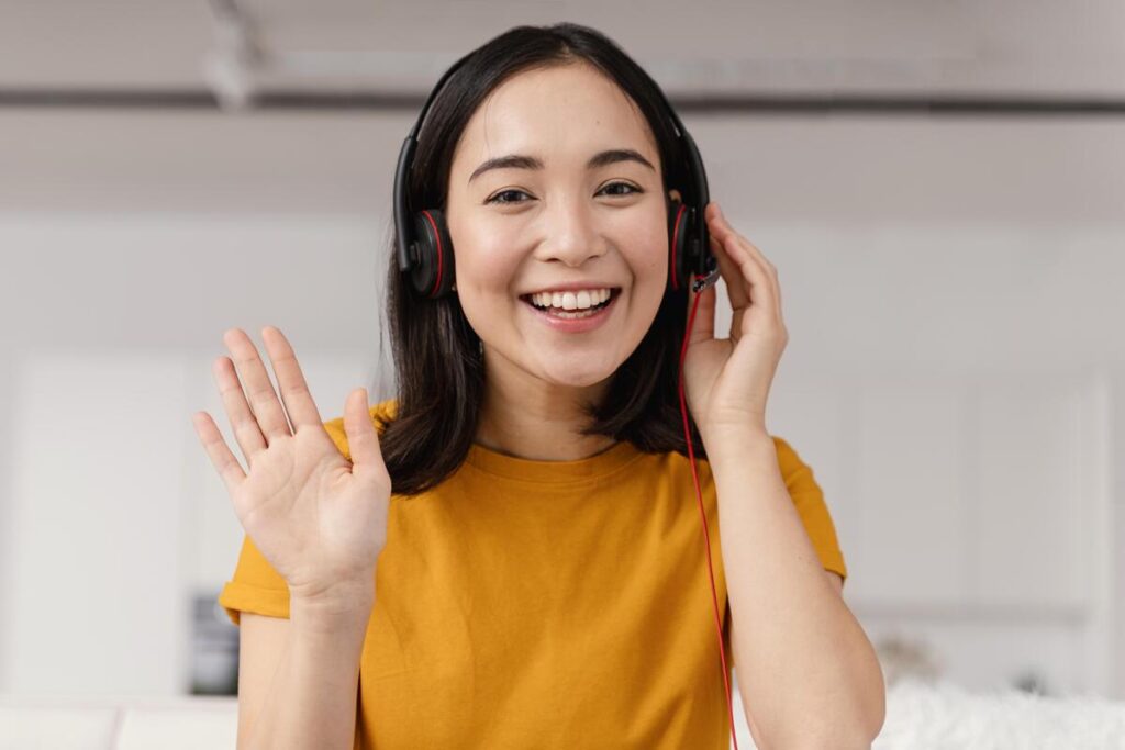 Lắng nghe là gì? Tầm quan trọng của biết lắng nghe